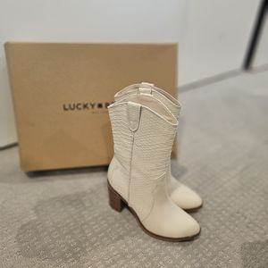 Lucky Mid-calf Boots